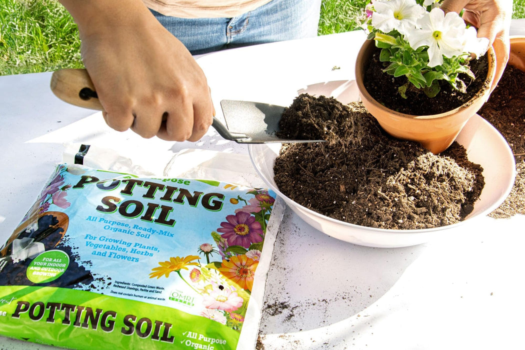 Organic Potting Soil Mix - All Purpose Ready-to-Use Garden Soil for Indoor-Outdoor Plants, Vegetables, Herbs & Flowers - Enriched with Nutrients, Eco-Friendly