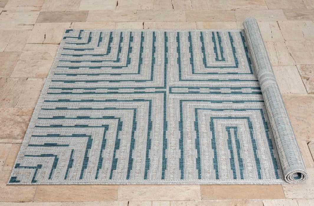 HR Waterproof Geometric Striped Outdoor Rug: Stain/Fade-Resistant #1667