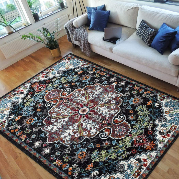 Vibrant Traditional Rugs #83